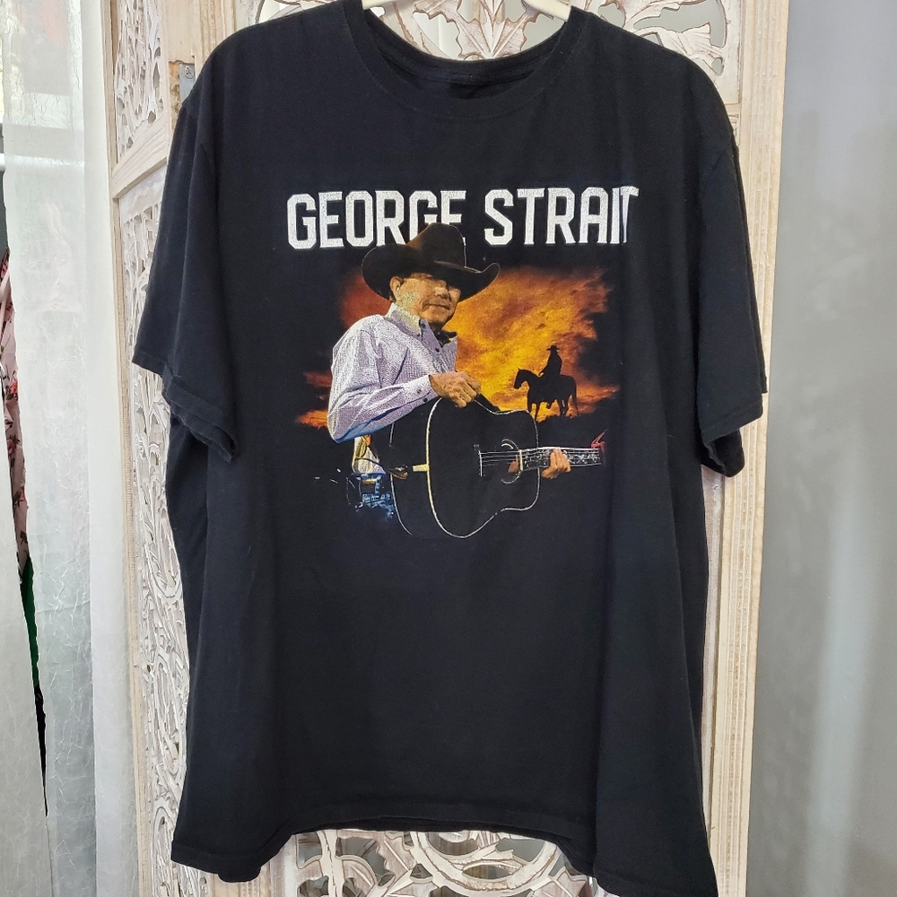 Black Graphic Country Tour Tee - George Strait Austin City Limits  2021 - Picture 3 of 5